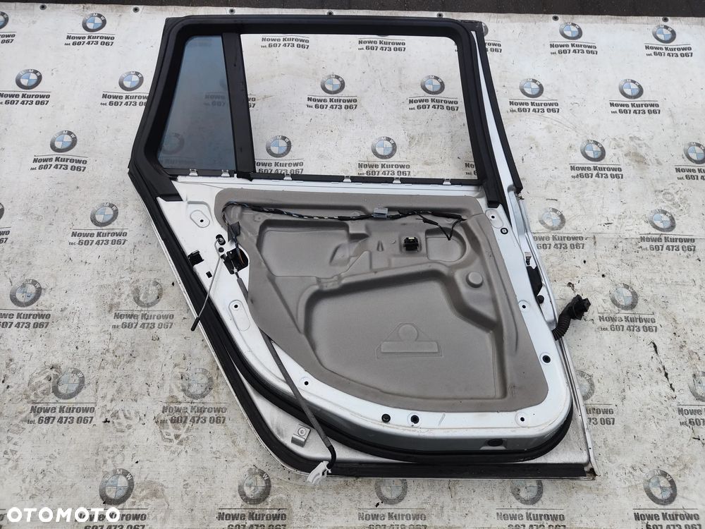 BMW E61 Drzwi Lewe tylne tył Titansilber 354 w kolor - 8