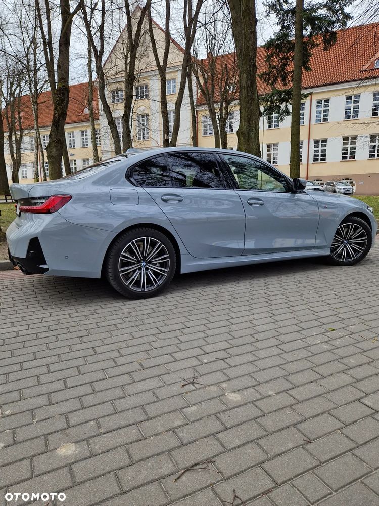BMW Seria 3 330i xDrive M Sport - 8