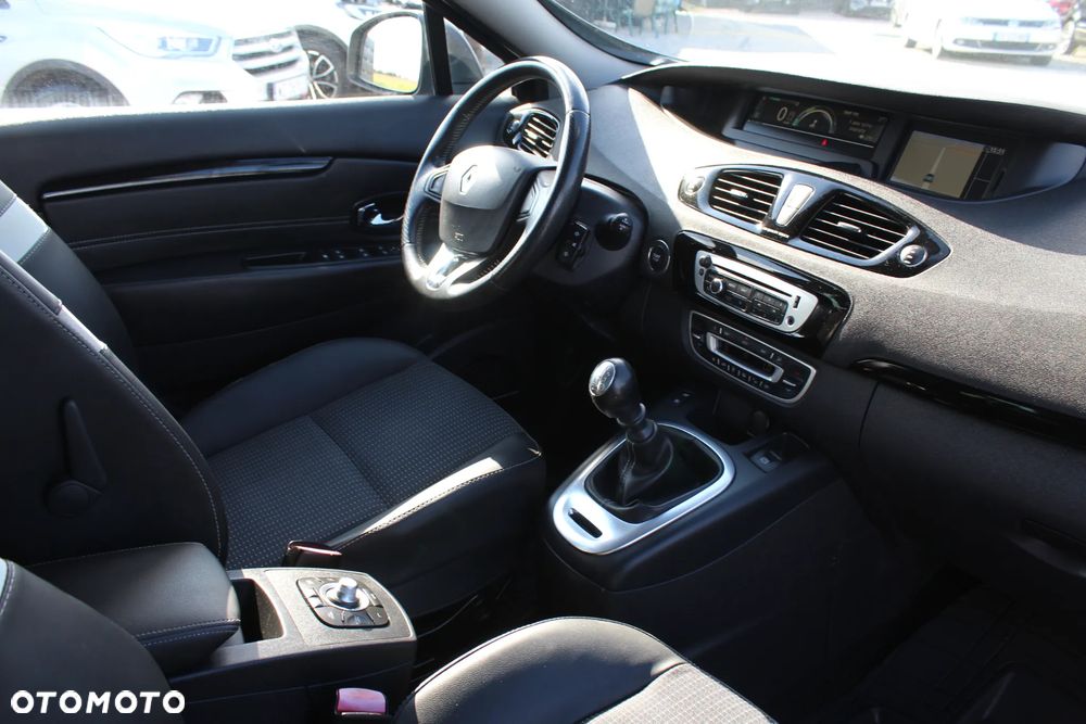 Renault Scenic ENERGY TCe 115 Bose Edition - 19