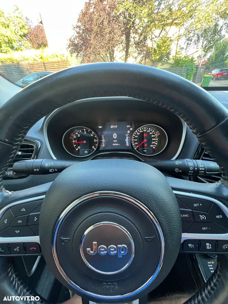 Jeep Compass 2.0 M-Jet 4x4 AT Limited - 11