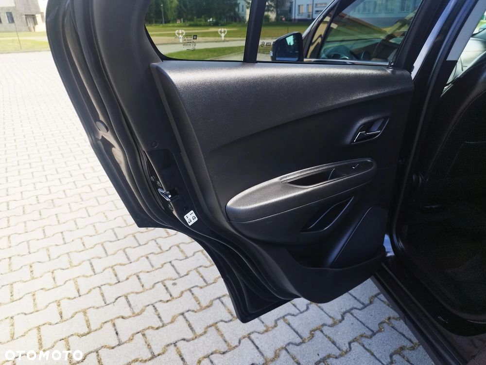Chevrolet Trax 1.6 LT - 23