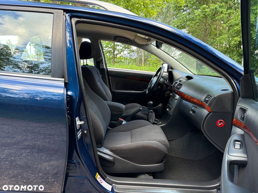 Toyota Avensis 2.0 VVT-i Edition - 29
