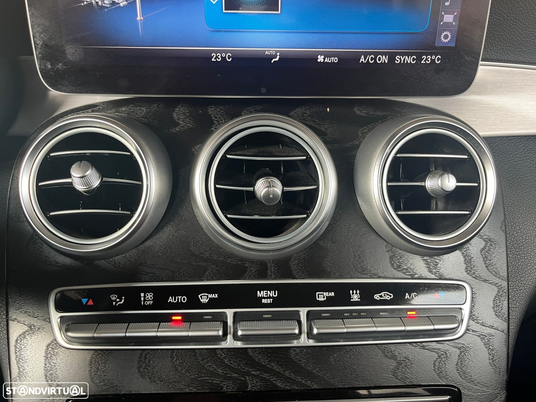 Mercedes-Benz C 300 de AMG Line - 32