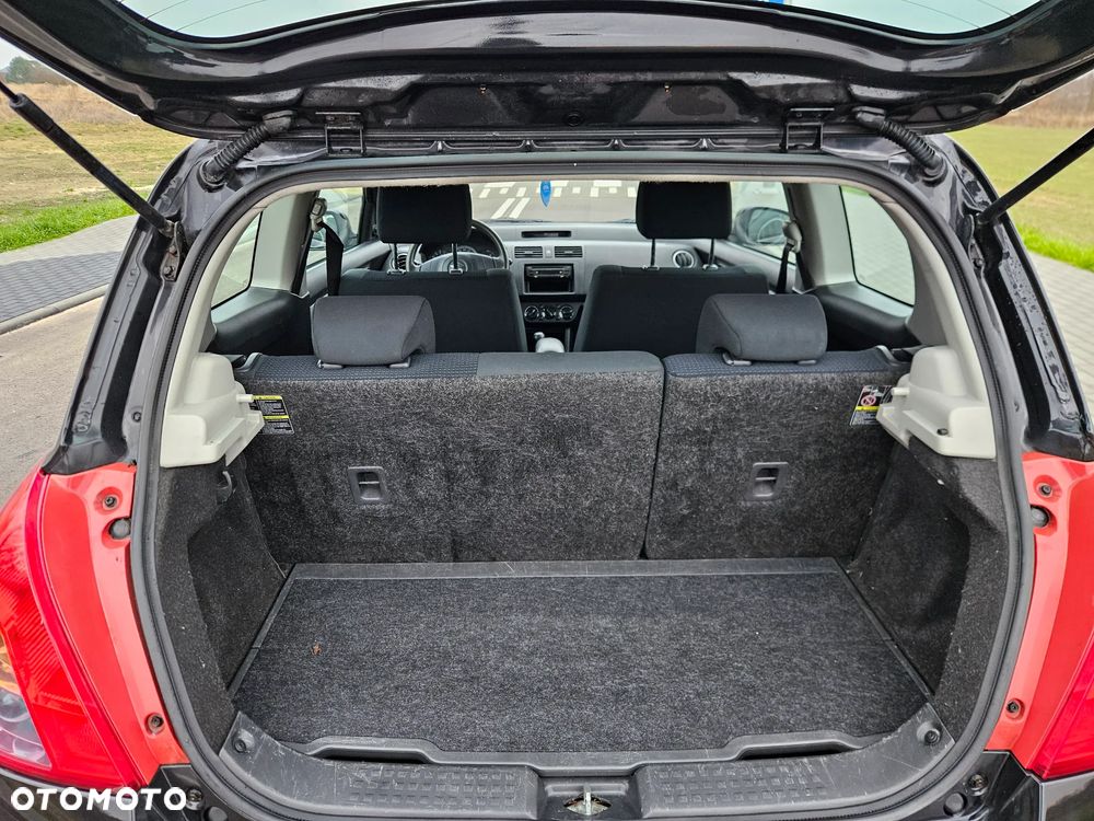 Suzuki Swift 1.3 Classic - 12