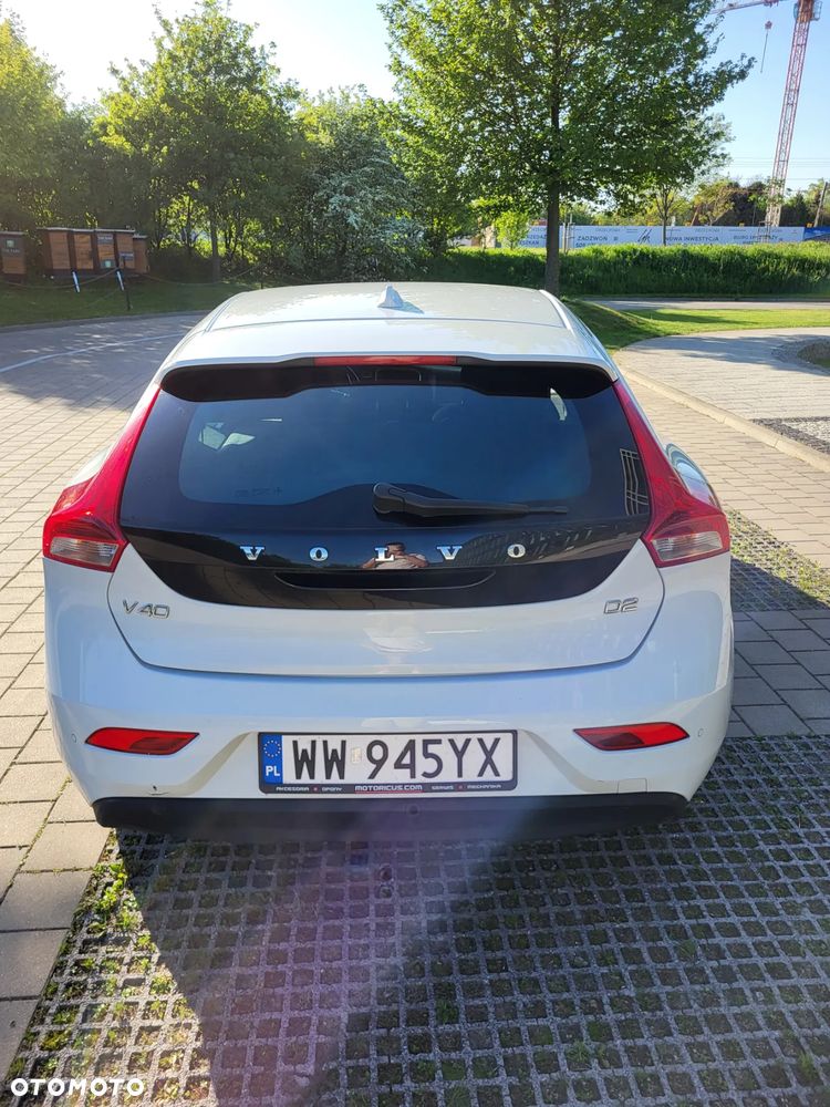 Volvo V40 D2 Drive-E Kinetic - 16