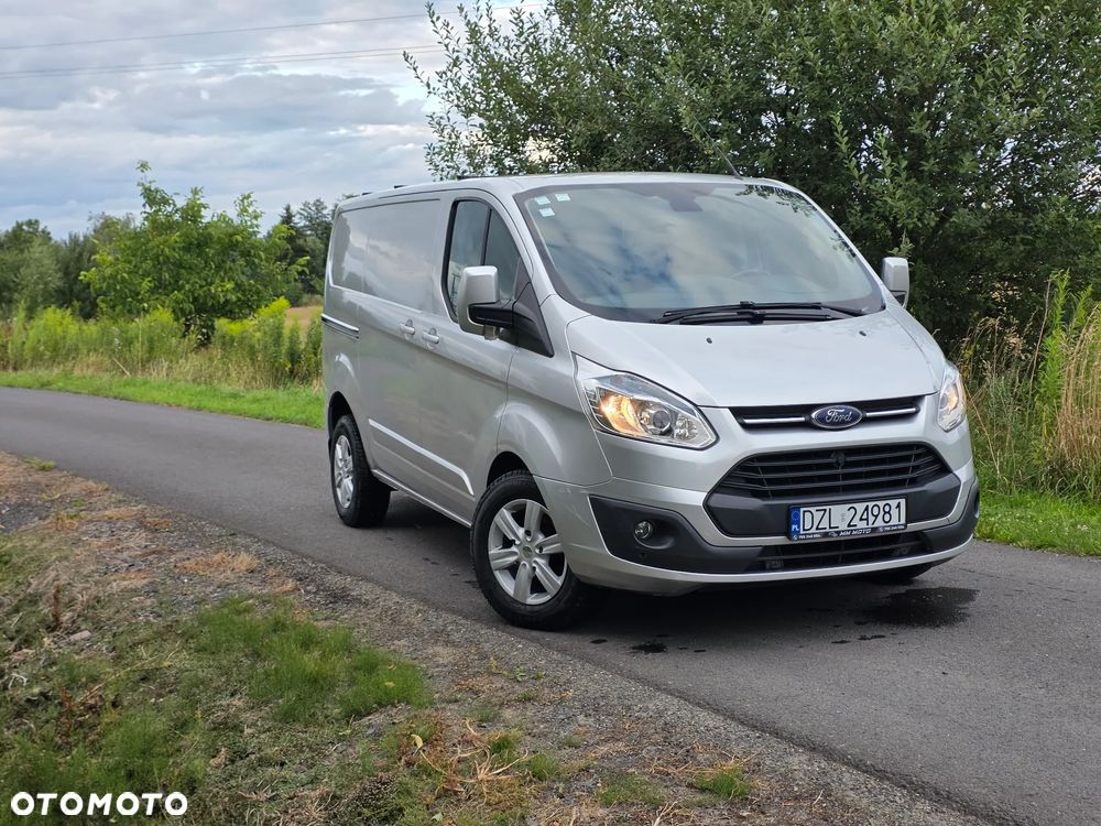 Ford Transit Custom - 8