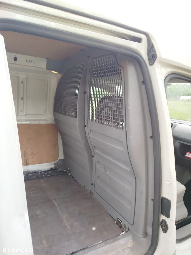 Volkswagen Caddy Standard - 13