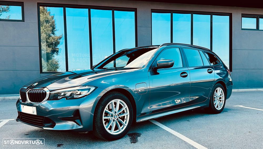 BMW 320 - 1