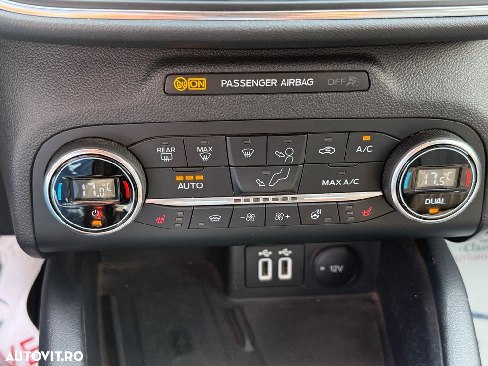 Ford Kuga 2.5 Duratec FHEV FWD Vignale - 16