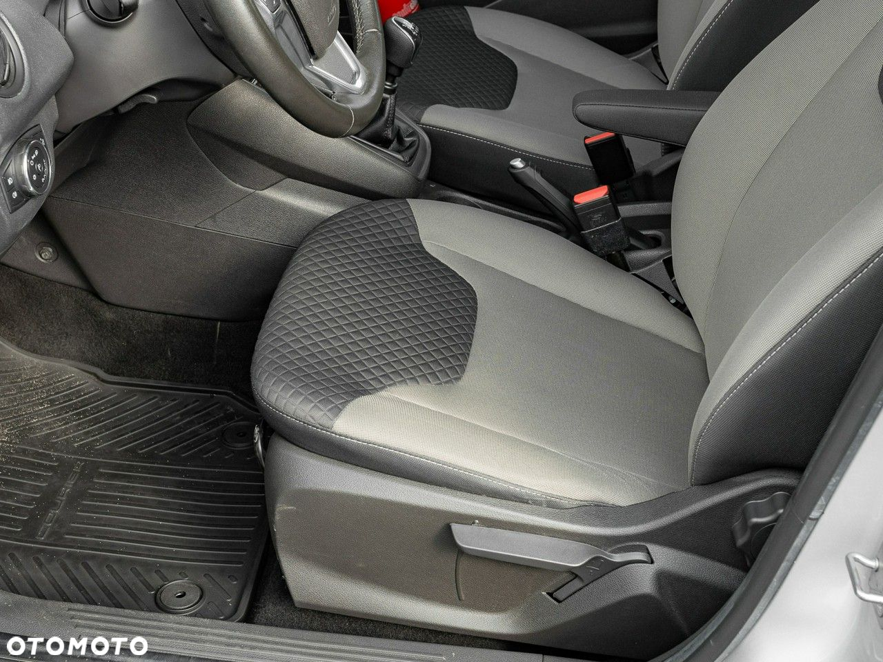 Ford Transit Courier 1.0 EcoBoost Trend - 14