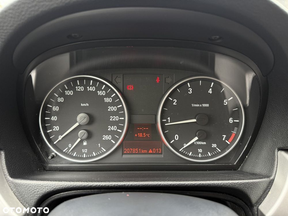 BMW Seria 3 - 37