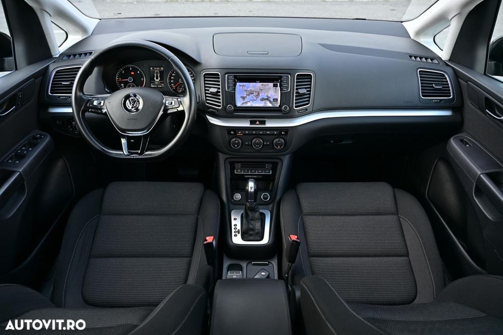 Volkswagen Sharan 2.0 TDI DSG Comfortline Black Style - 3