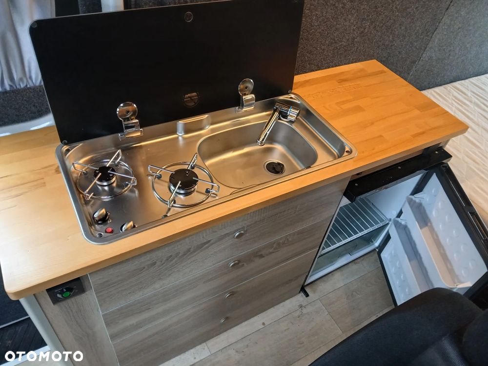 Mercedes-Benz Sprinter - 37