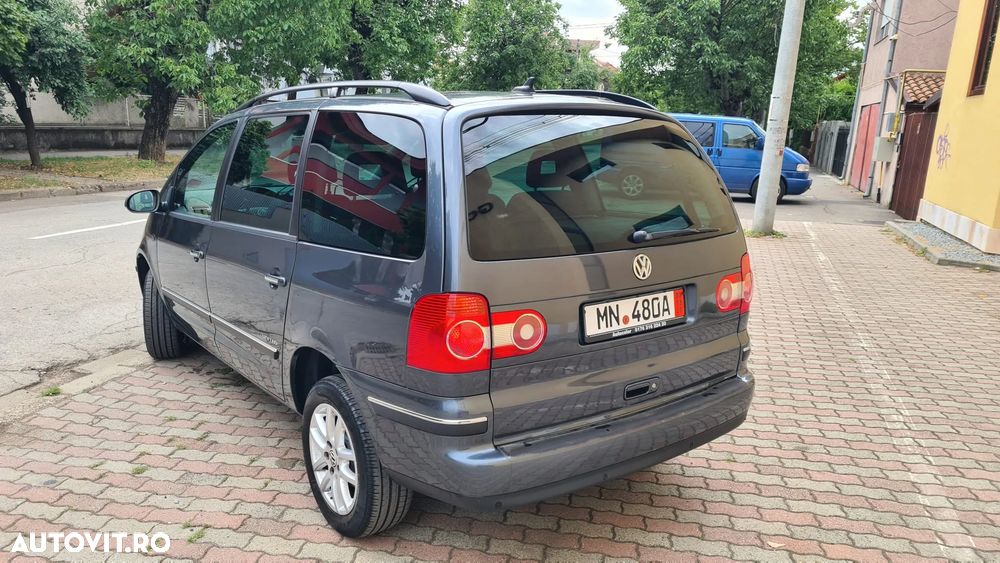 Volkswagen Sharan 1.9 TDI Automatik United - 36