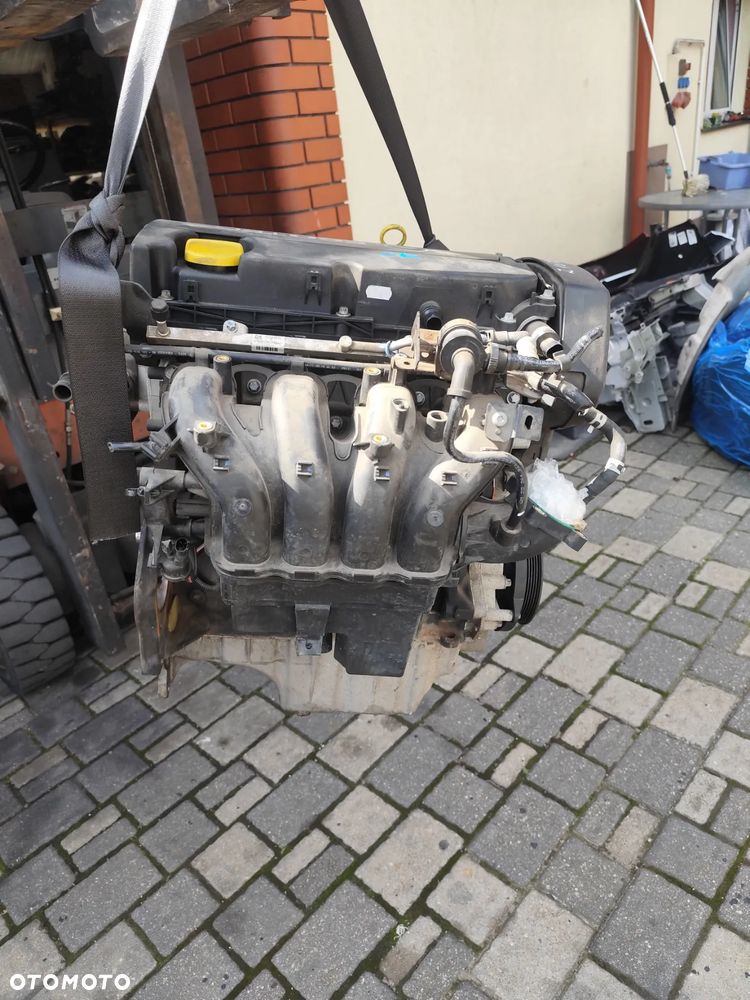 Silnik Opel Astra H Zafira B Z16XER Przebieg 175 Tyś Km - 1