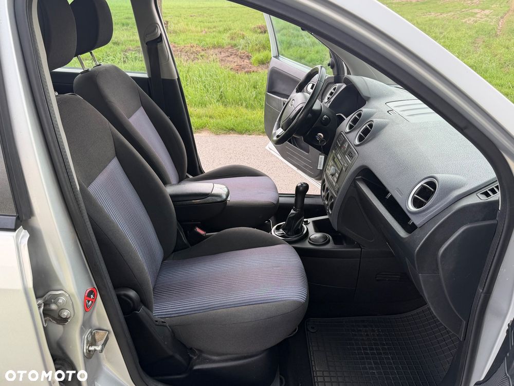 Ford Fusion 1.4 Elegance - 20