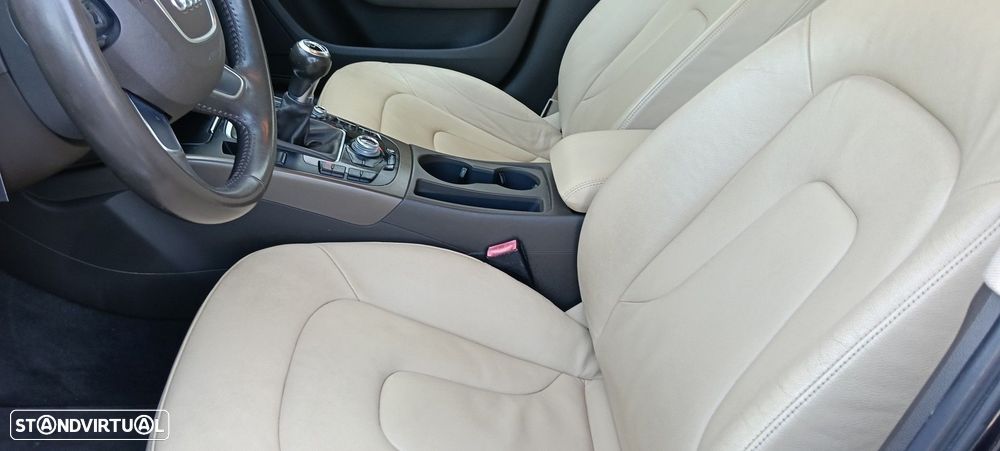 Audi A4 Avant 2.0 TDI exclusive - 12