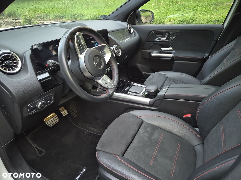 Mercedes-Benz GLA - 3