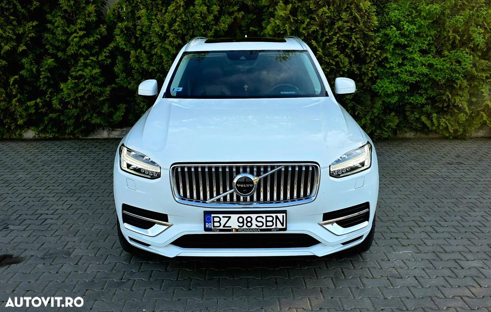 Volvo XC 90 T8 eAWD R-Design - 2