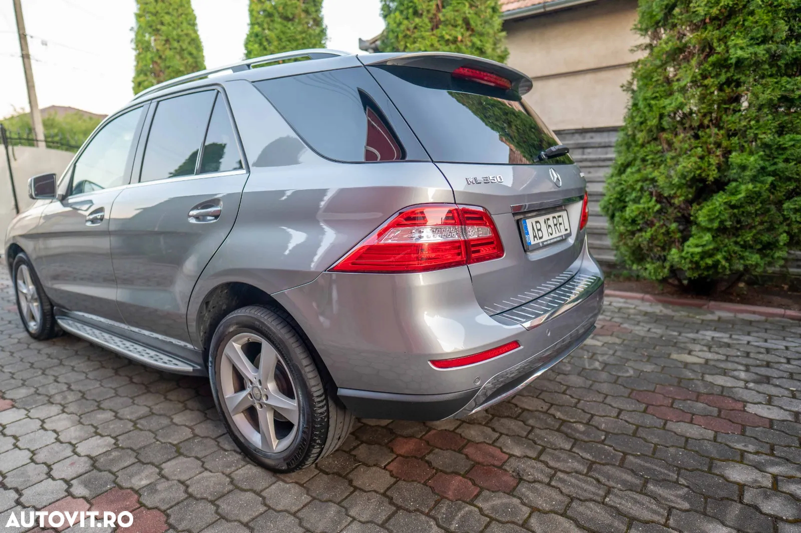 Mercedes-Benz ML 350 BlueTec 4MATIC Aut - 18