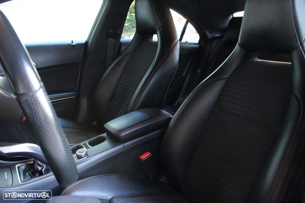 Mercedes-Benz CLA 180 d AMG Line - 34