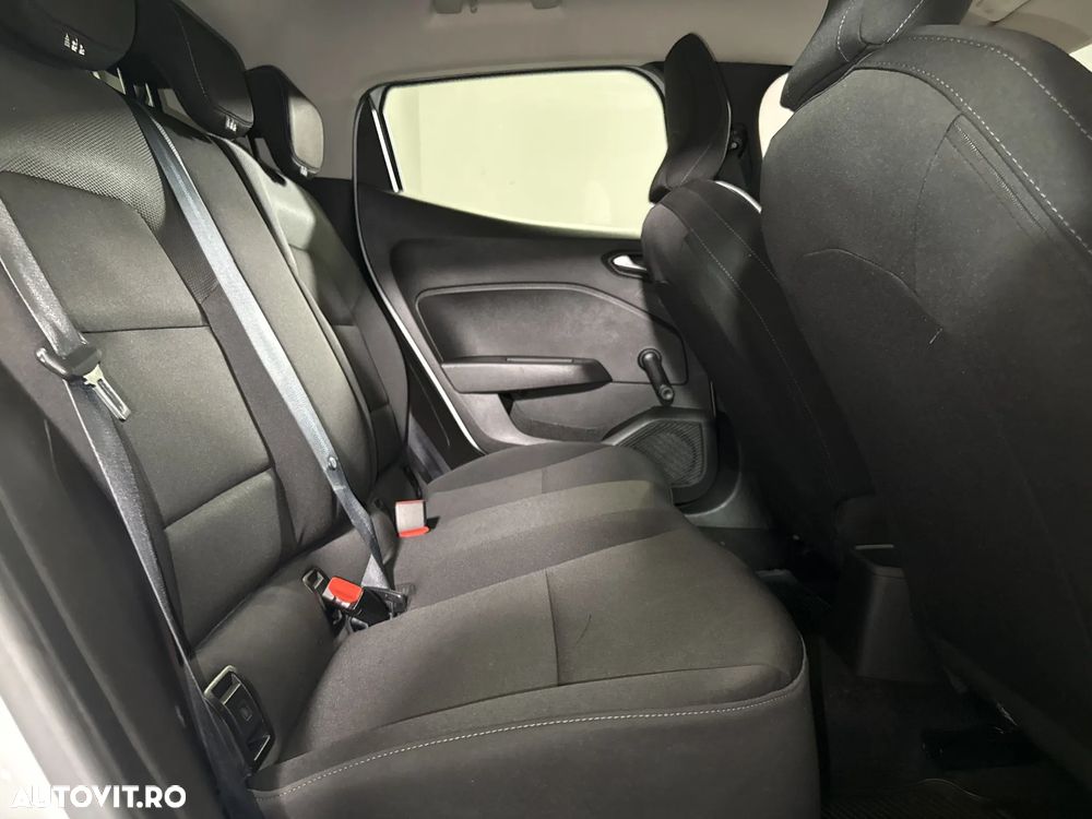 Renault Clio - 13