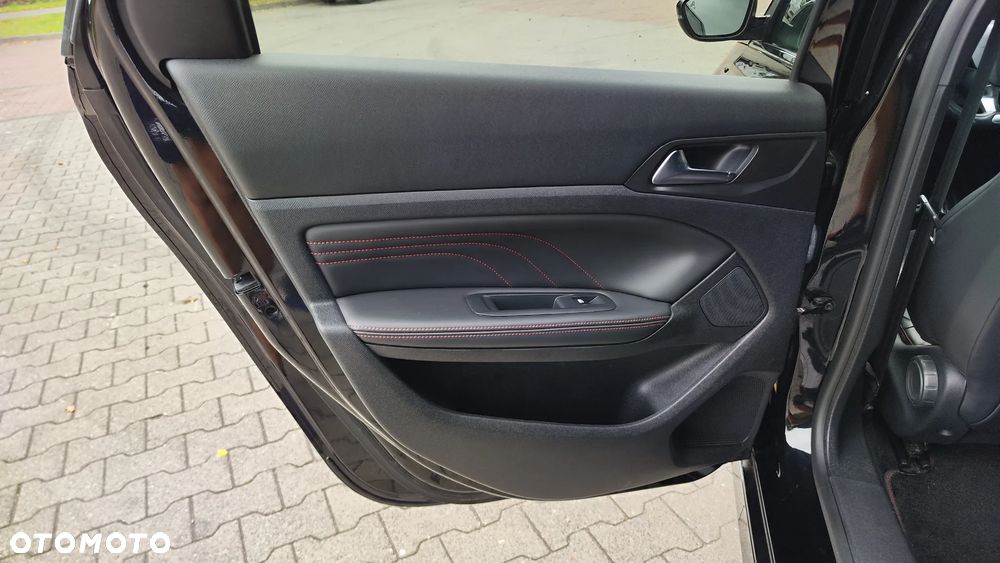 Peugeot 308 THP 205 GT - 24
