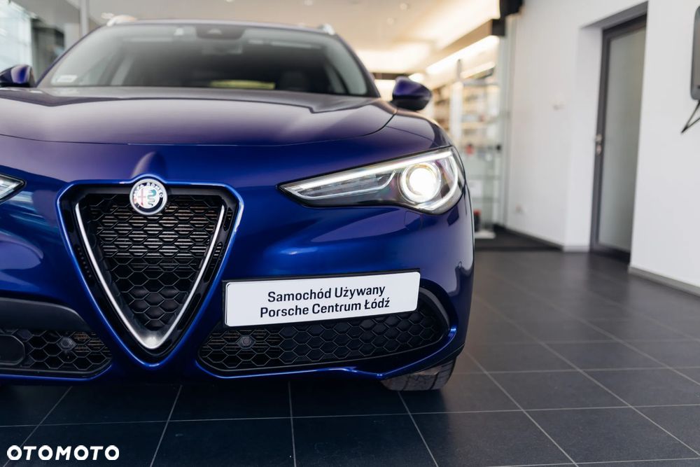 Alfa Romeo Stelvio 2.0 Turbo Q4 - 34