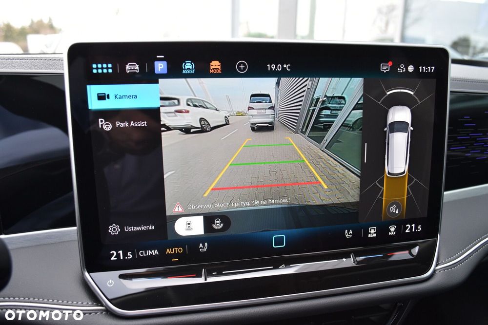 Volkswagen Passat - 16