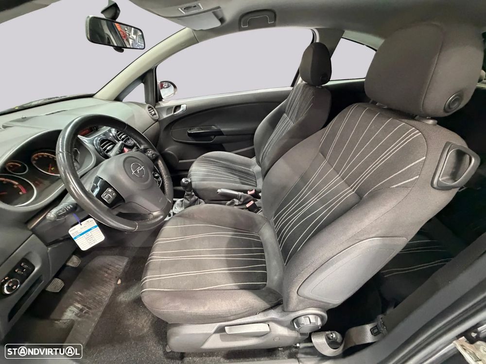 Opel Corsa - 12