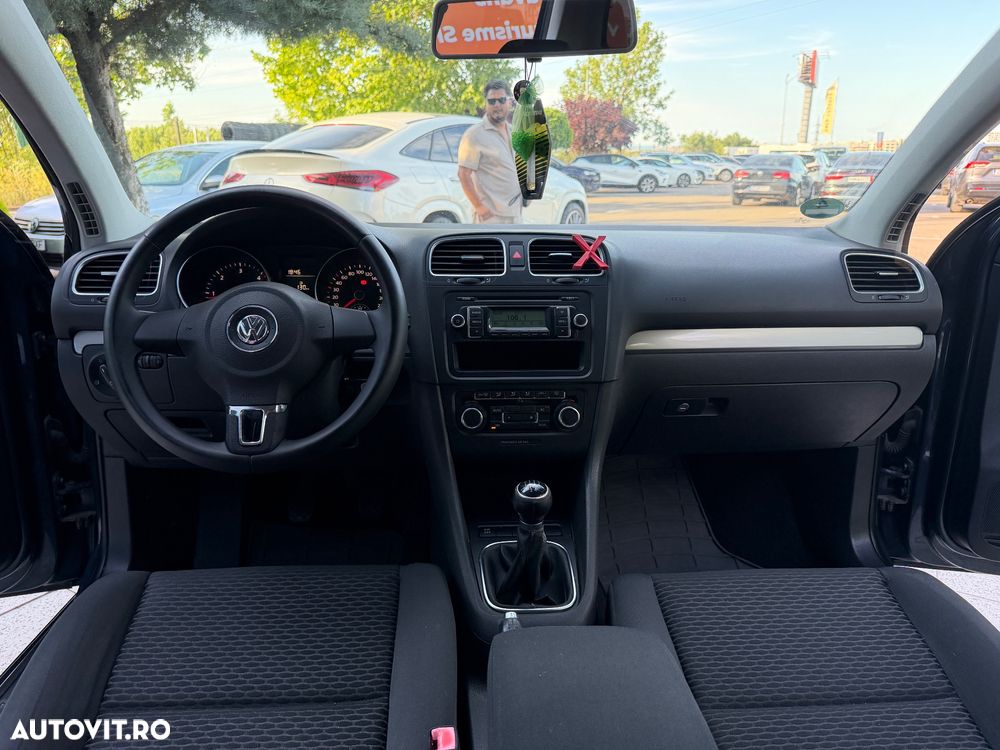 Volkswagen Golf 2.0 TDI Highline - 15