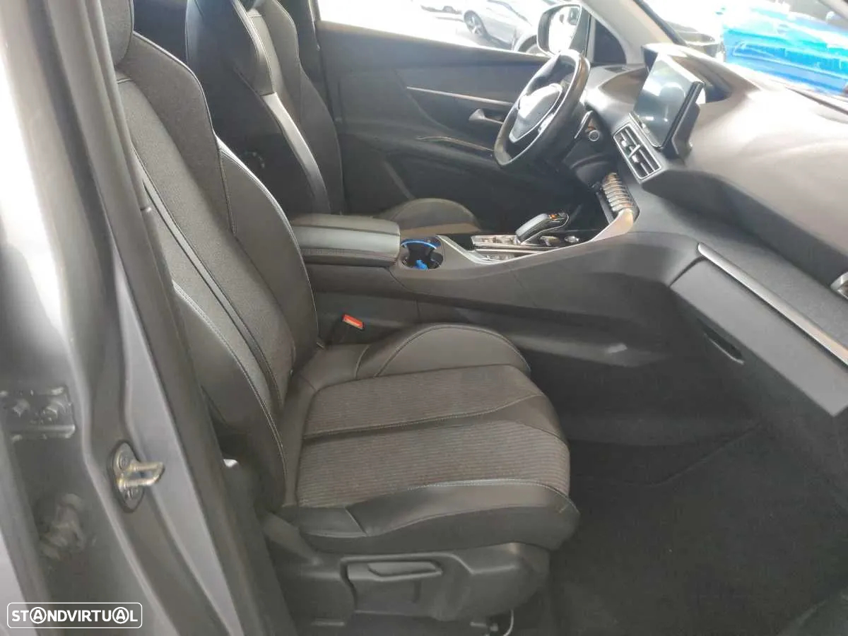 Peugeot 3008 1.6 Hybrid Allure Pack e-EAT8 - 7