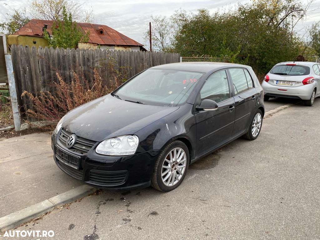 Volkswagen Golf 1.4 TSI GT Sport - 2