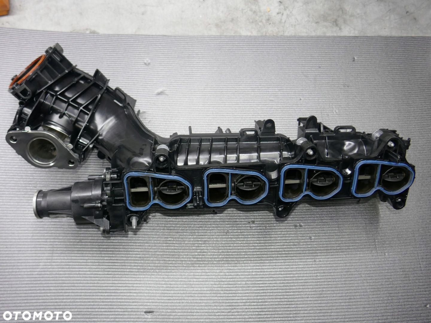 CZYSTY BEZ LUZÓW Kolektor ssący BMW G30 2.0 DIESEL B47D20B 8579245 - 1