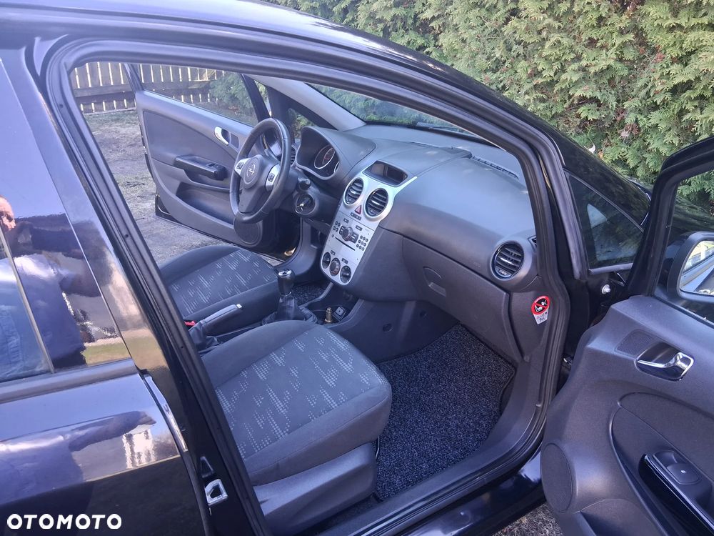 Opel Corsa - 15