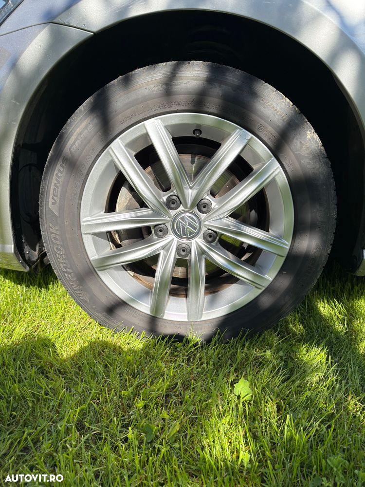 Volkswagen Golf 2.0 TDI DSG Comfortline - 4