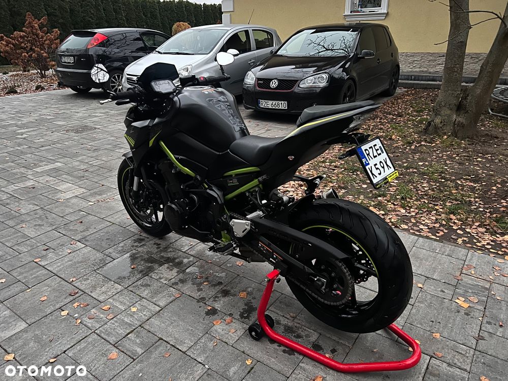 Kawasaki Z 900 - 5