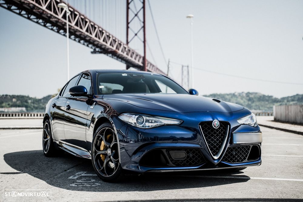 Alfa Romeo Giulia 2.9 Bi-Turbo Quadrifoglio AT8 - 1