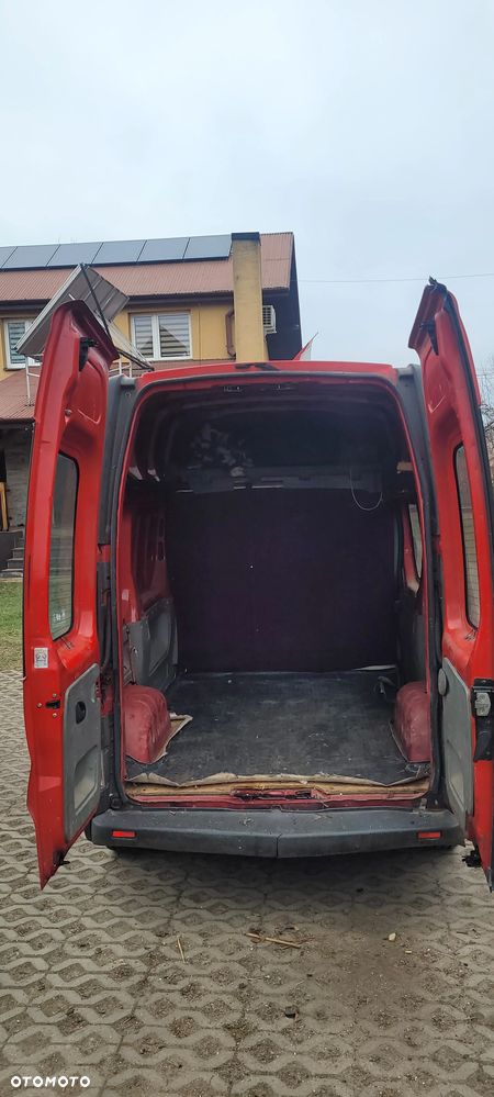 Renault TRAFIC 2 - 8