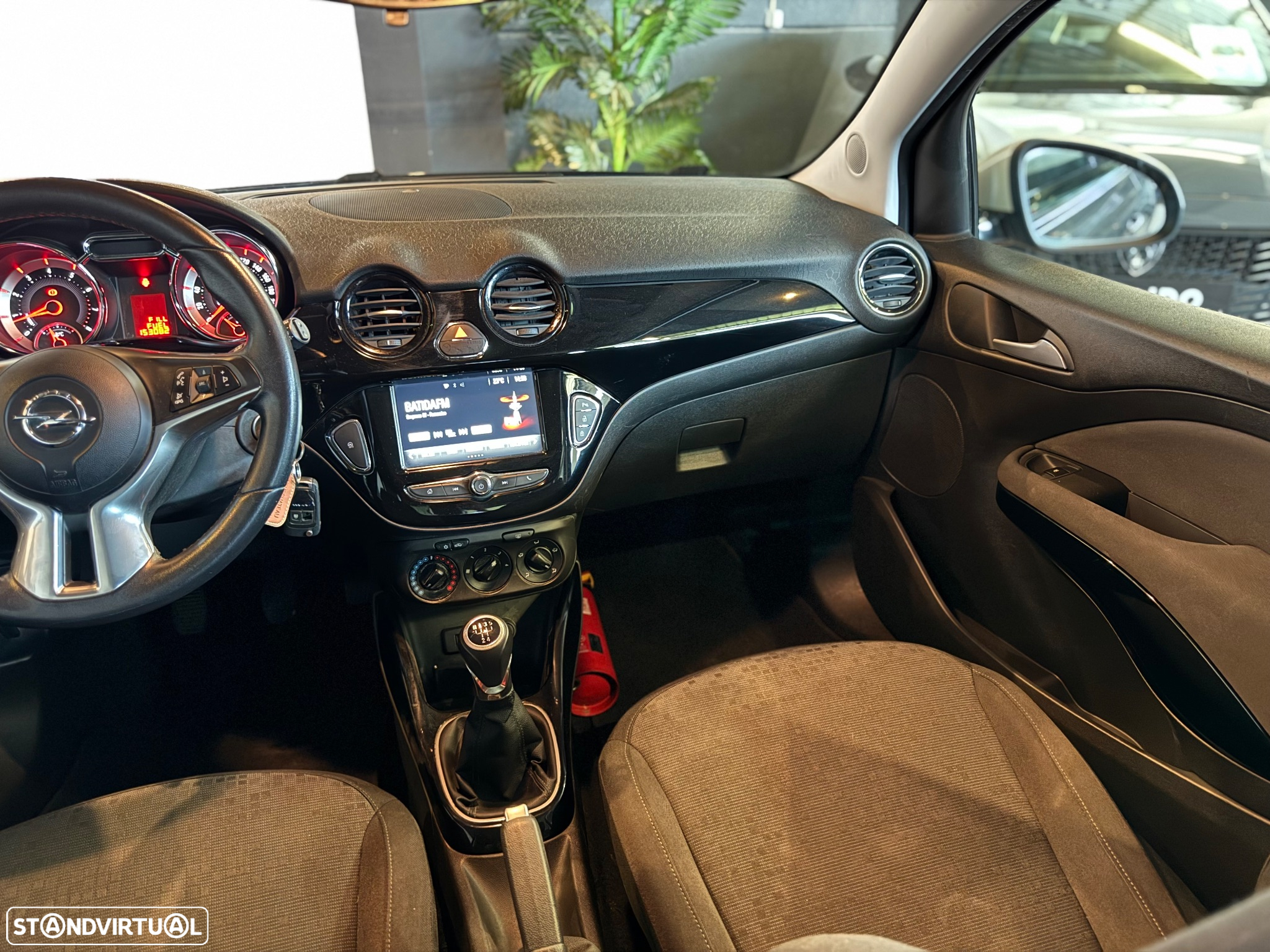 Opel Adam 1.2 - 22
