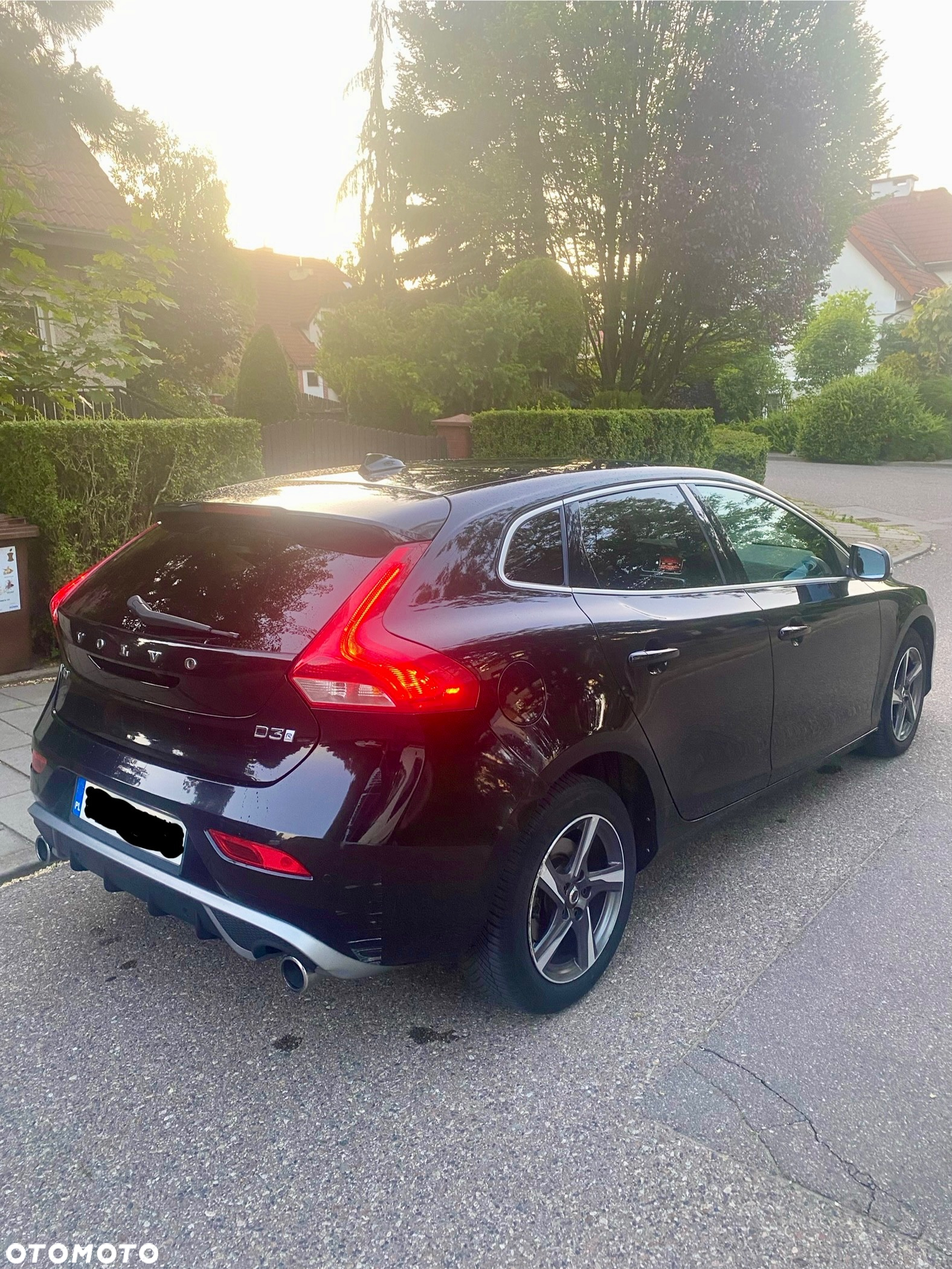 Volvo V40 D3 Drive-E R-Design Momentum - 5