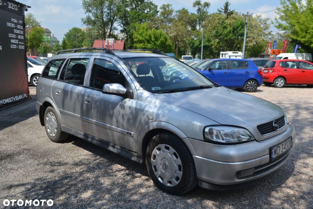 Opel Astra - 3
