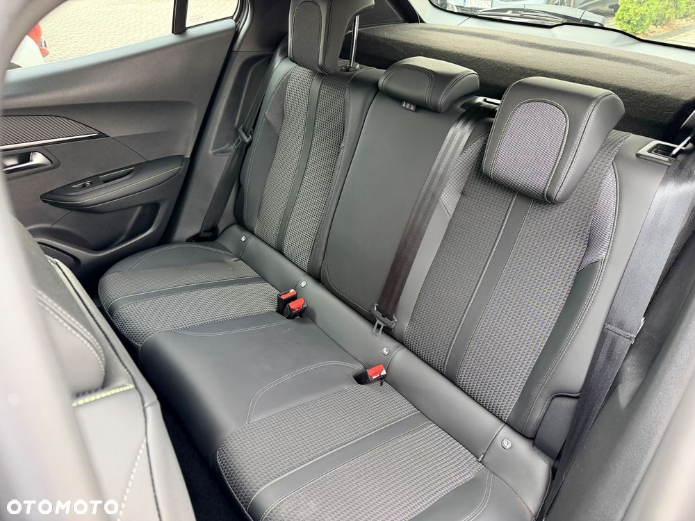 Peugeot 2008 1.5 BlueHDi GT S&S EAT8 - 19