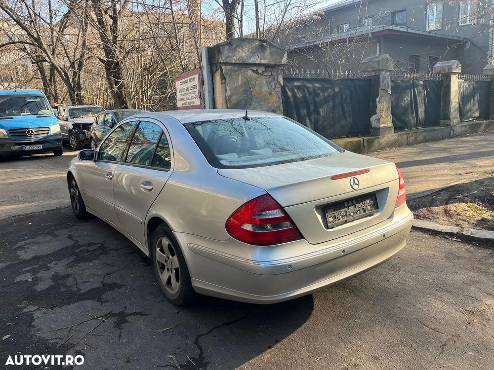 Dezmembrez Mercedes Benz E280CDI W211 2005 automat xenon gri argintiu - 5