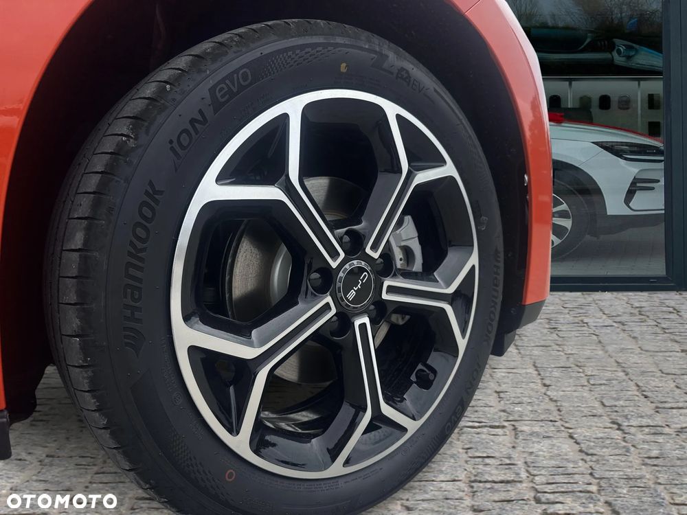 BYD Dolphin Comfort E-CVT - 33