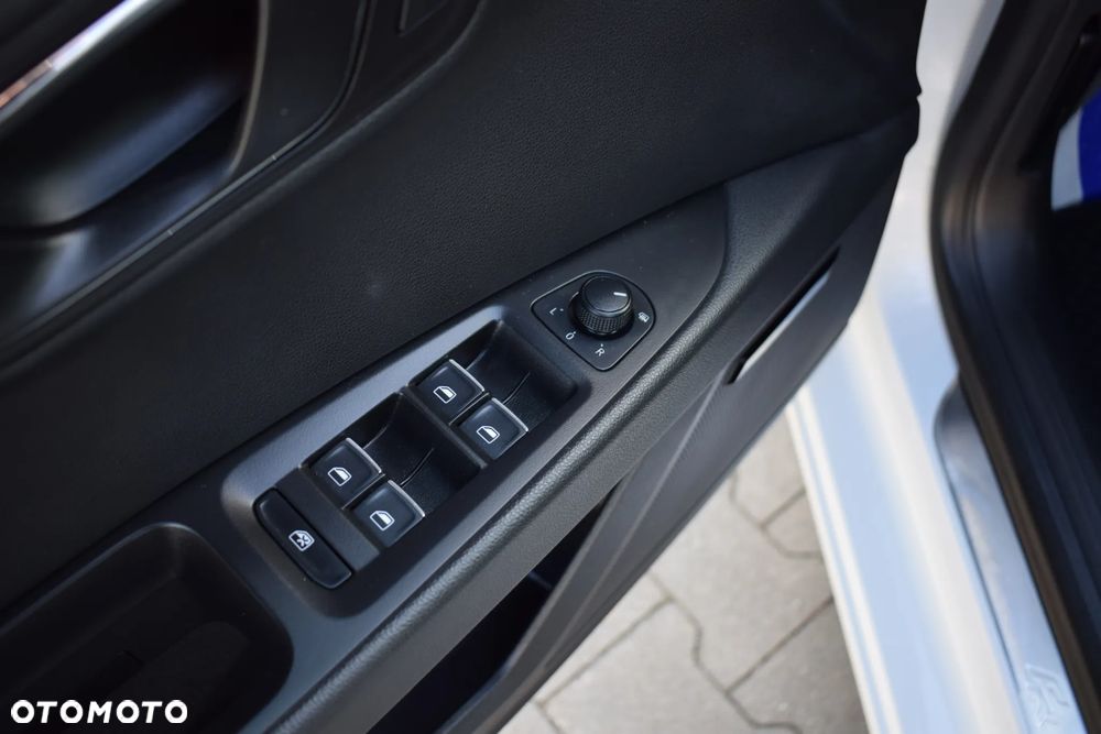 Seat Leon 1.8 TSI Start&Stop DSG FR - 17