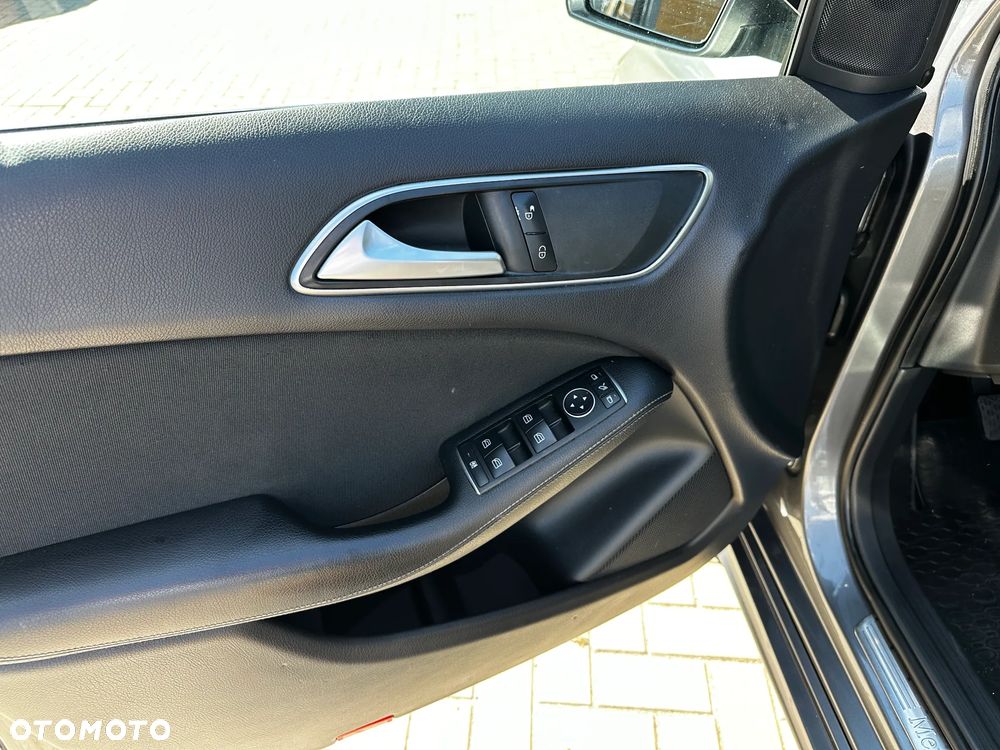 Mercedes-Benz Klasa B - 20