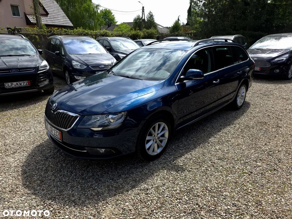 Skoda Superb 2.0 TDI Ambition - 4