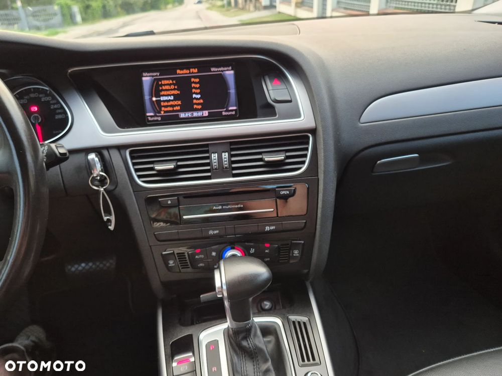 Audi A4 Avant 2.0 TDI DPF multitronic Ambiente - 14