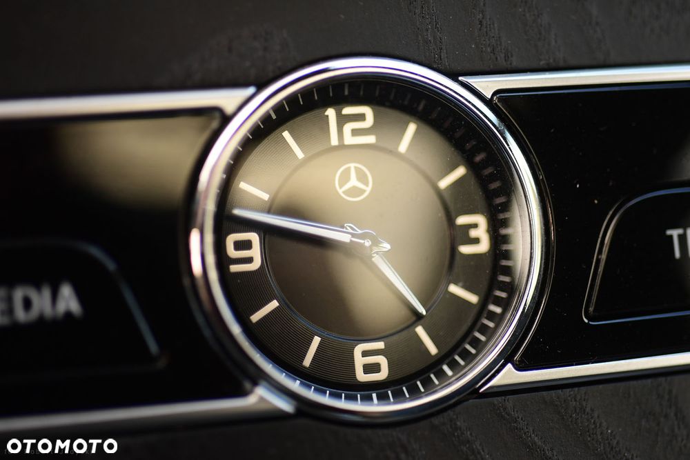 Mercedes-Benz Klasa E 220 d 4-Matic AMG - 10